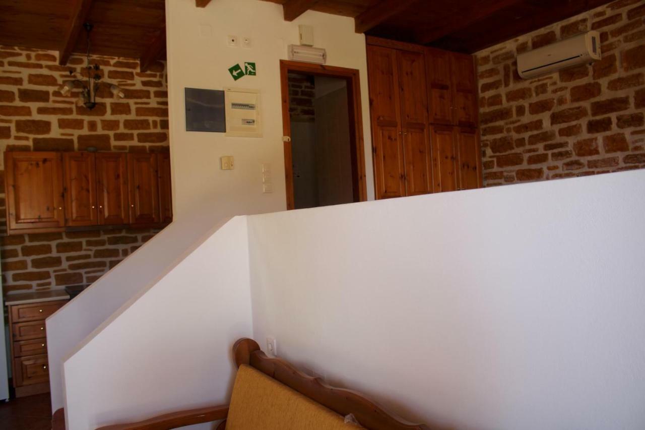 Villa Petra-Mare Triopetra Exterior foto